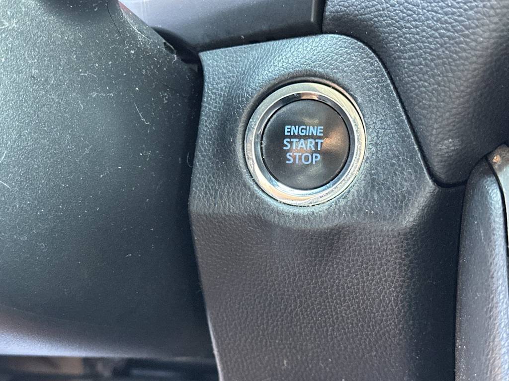 Thumbnail: 2019 Toyota RAV4 - 27