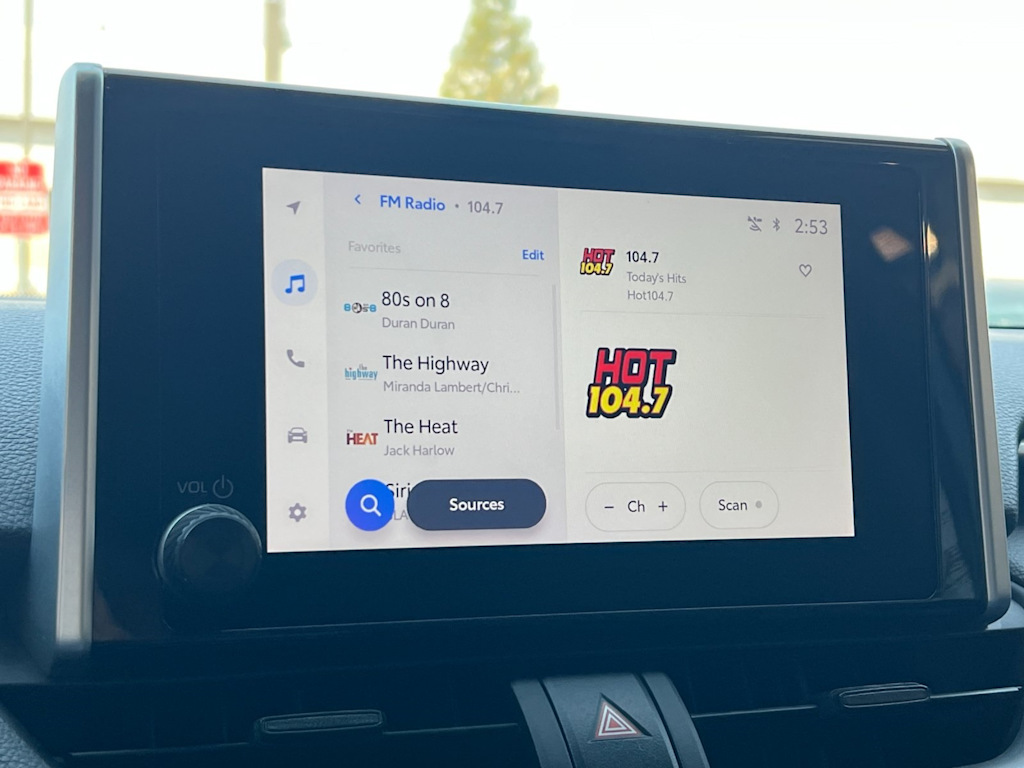 Thumbnail: 2023 Toyota RAV4 - 14