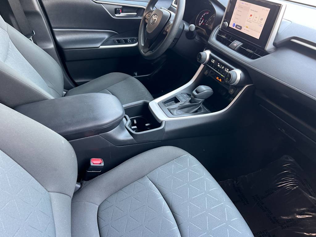 Thumbnail: 2023 Toyota RAV4 - 13