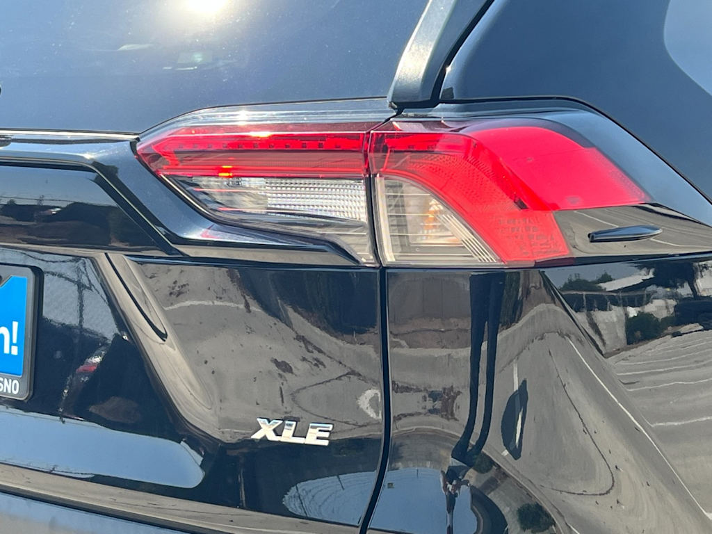 Thumbnail: 2023 Toyota RAV4 - 29