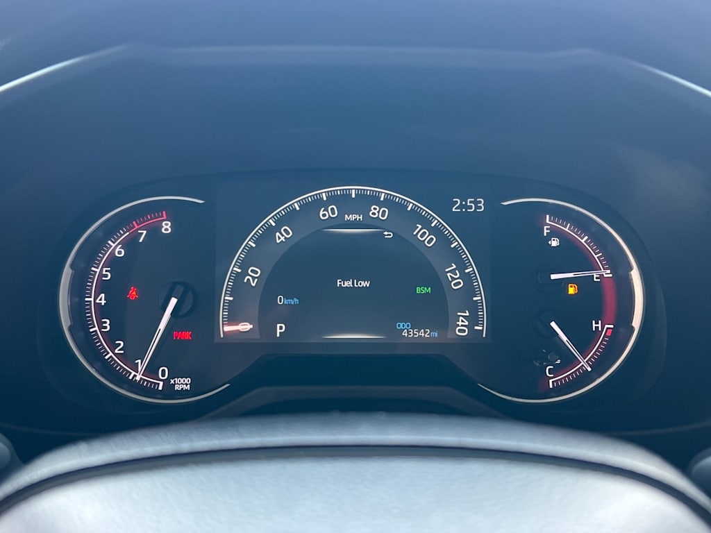 Thumbnail: 2023 Toyota RAV4 - 16