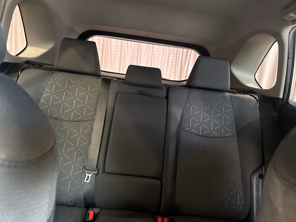 Thumbnail: 2020 Toyota RAV4 - 21