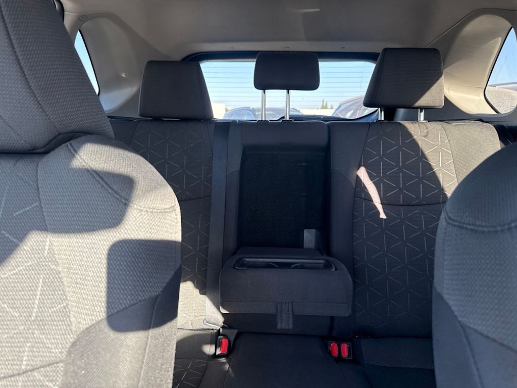 Thumbnail: 2021 Toyota RAV4 - 24