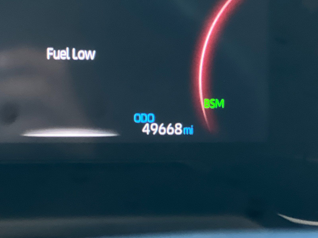 Thumbnail: 2025 Toyota RAV4 - 29
