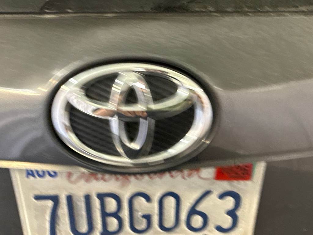 Thumbnail: 2016 Toyota RAV4 - 19