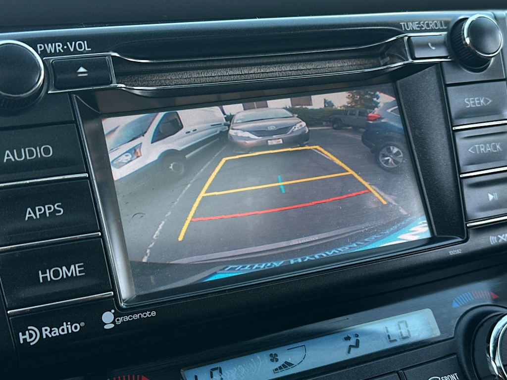 Thumbnail: 2016 Toyota RAV4 - 23