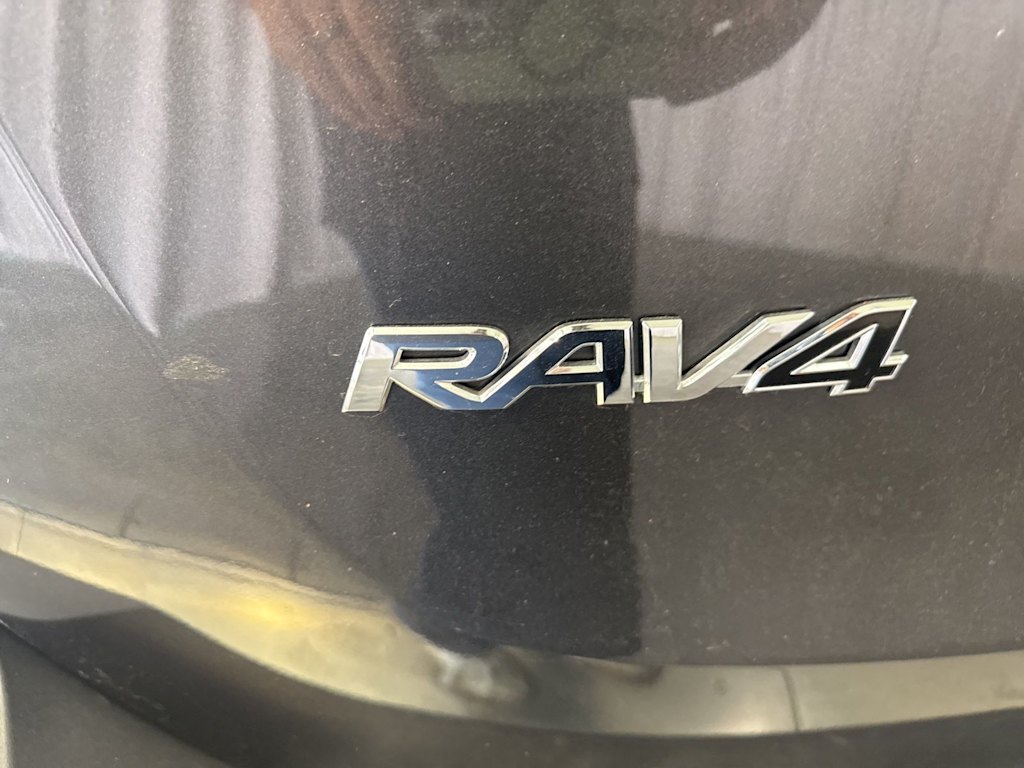 Thumbnail: 2013 Toyota RAV4 - 6