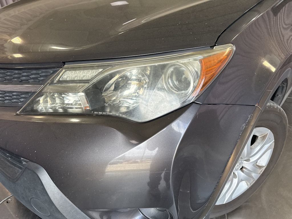 Thumbnail: 2013 Toyota RAV4 - 18