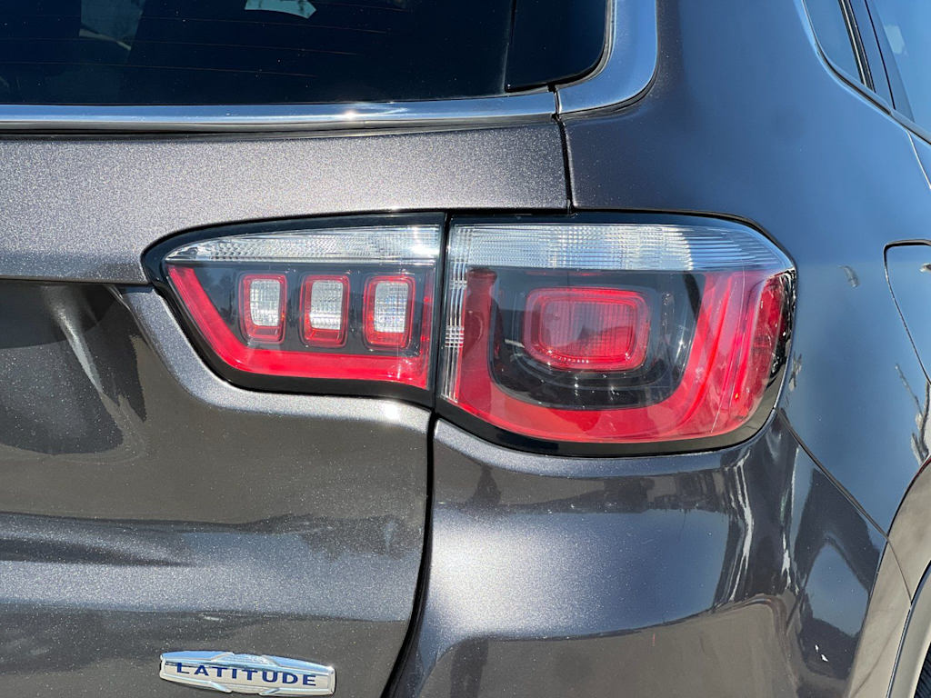 Thumbnail: 2020 Jeep Compass - 29