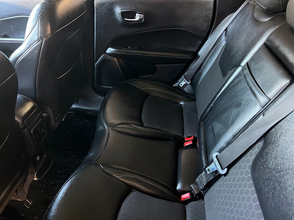 Thumbnail: 2020 Jeep Compass - 11