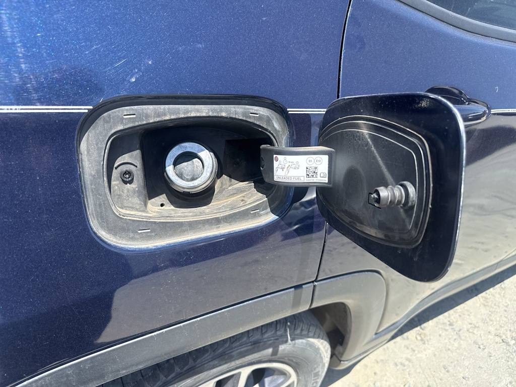 Thumbnail: 2020 Jeep Compass - 20