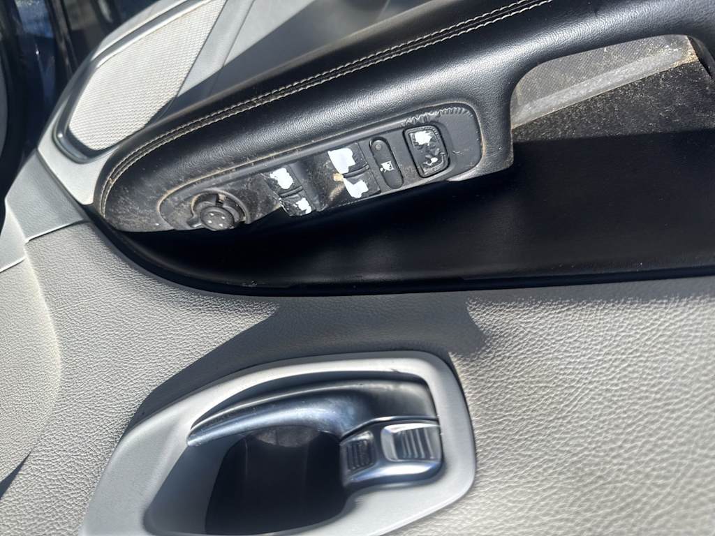 Thumbnail: 2020 Jeep Compass - 23