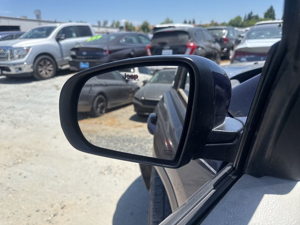 Thumbnail: 2020 Jeep Compass - 24