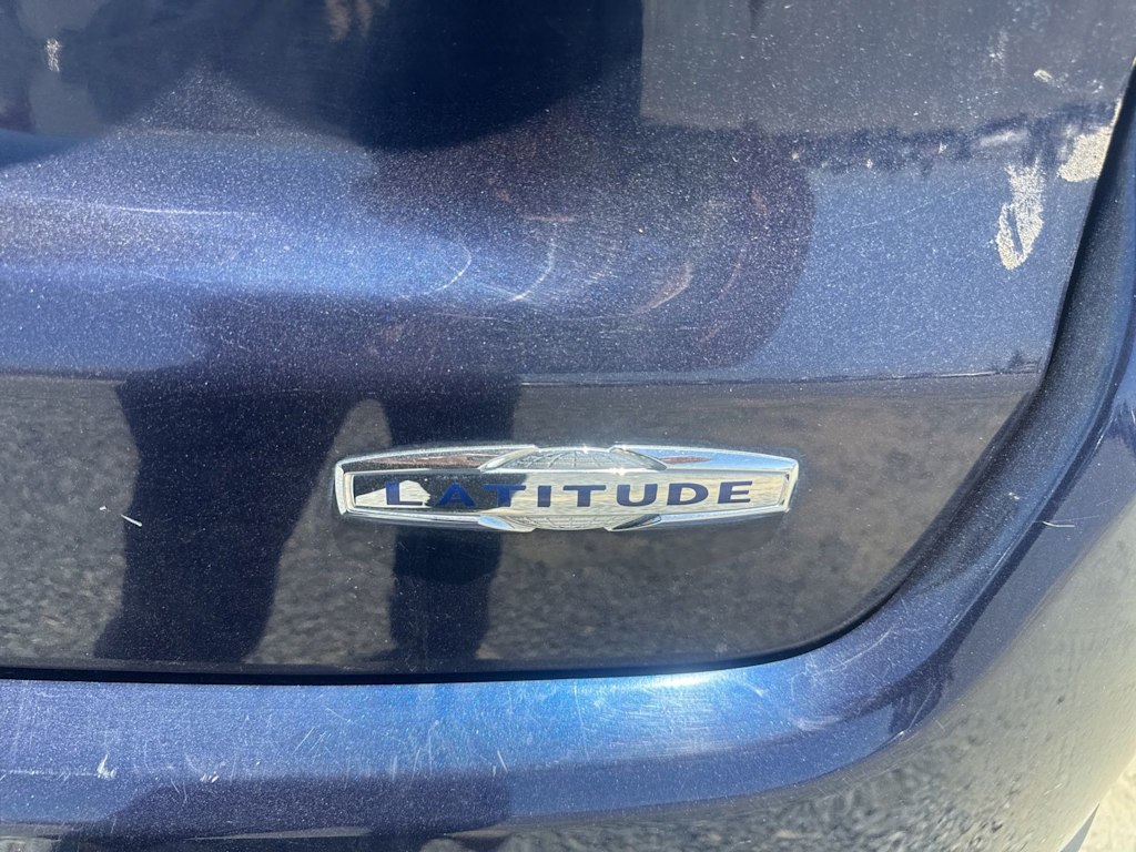 Thumbnail: 2020 Jeep Compass - 19