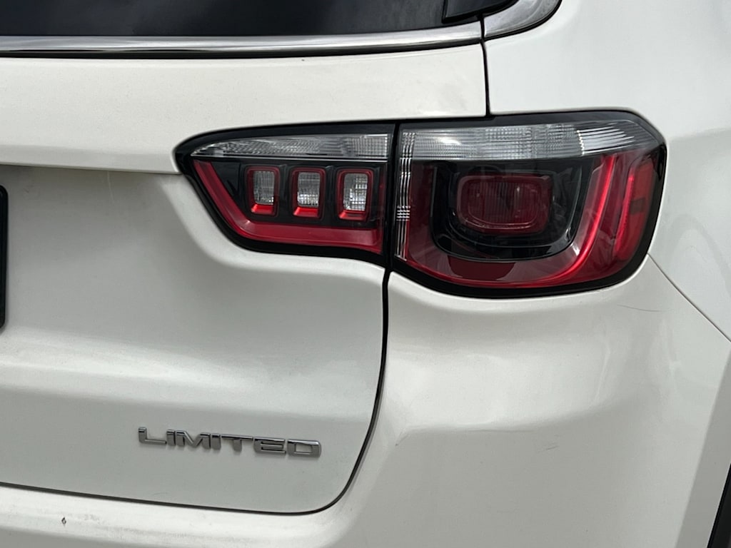 2019 Jeep Compass Limited 30