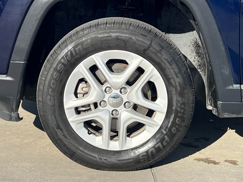 Thumbnail: 2019 Jeep Compass - 8