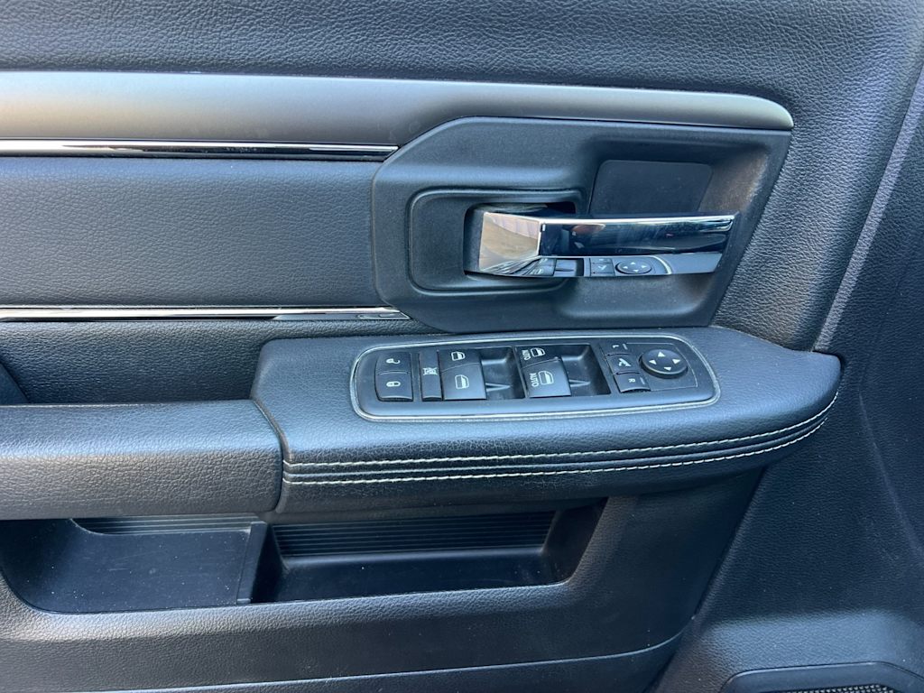 Thumbnail: 2018 RAM 3500 - 21