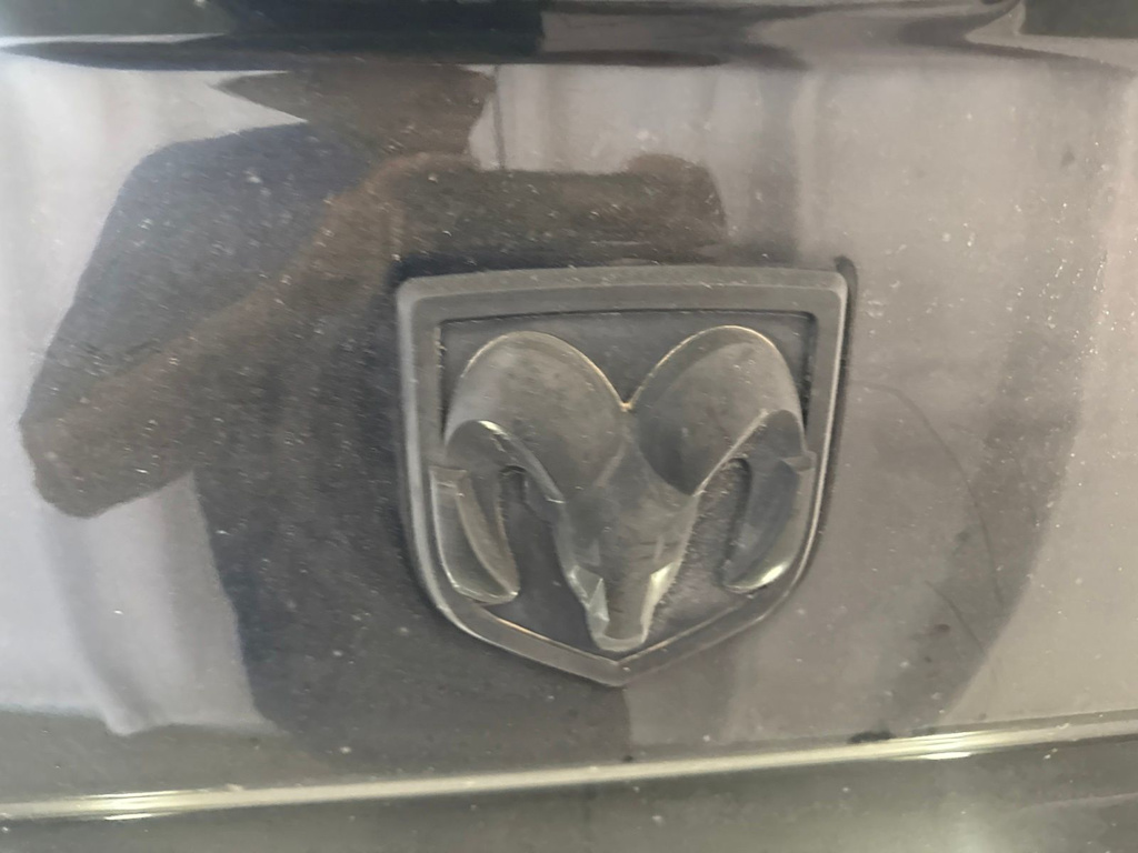 Thumbnail: 2015 RAM 3500 - 18