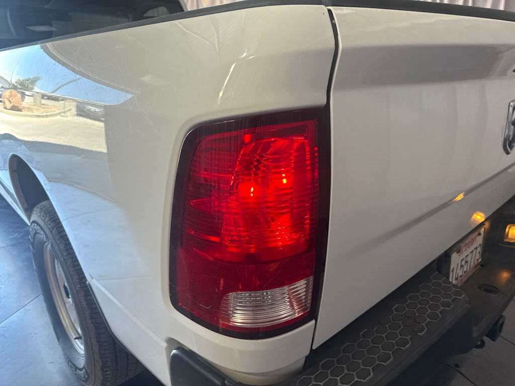 Thumbnail: 2017 RAM 1500 - 17