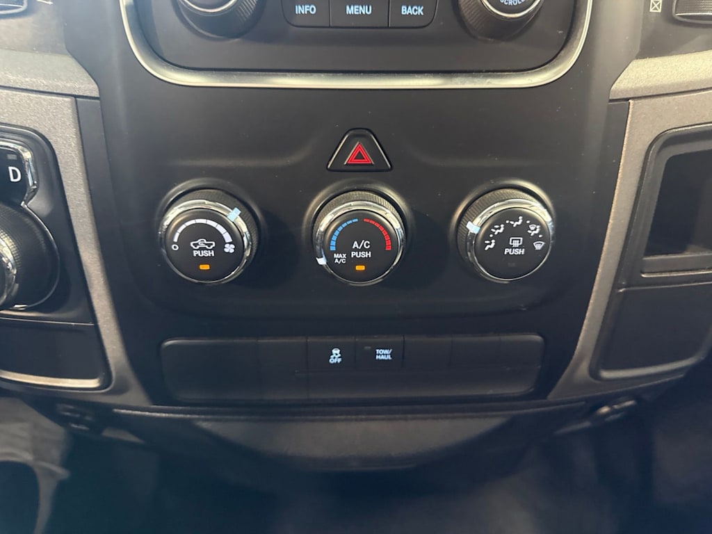Thumbnail: 2017 RAM 1500 - 25
