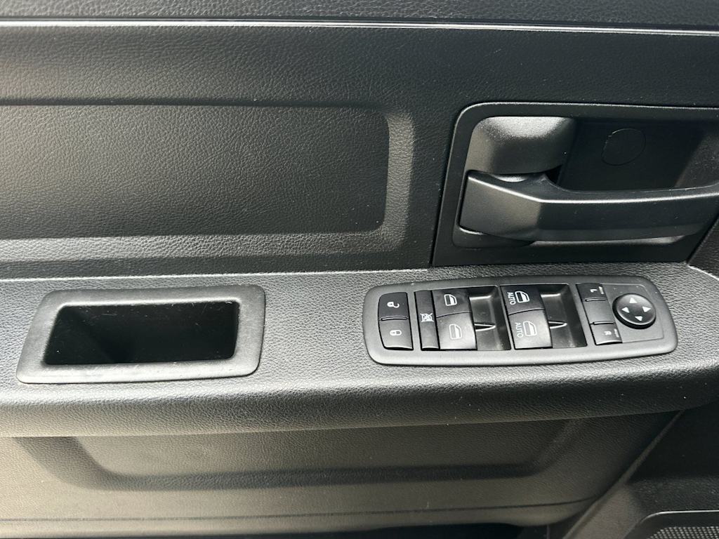 2020 RAM Ram 1500 Classic Tradesman - Photo 20
