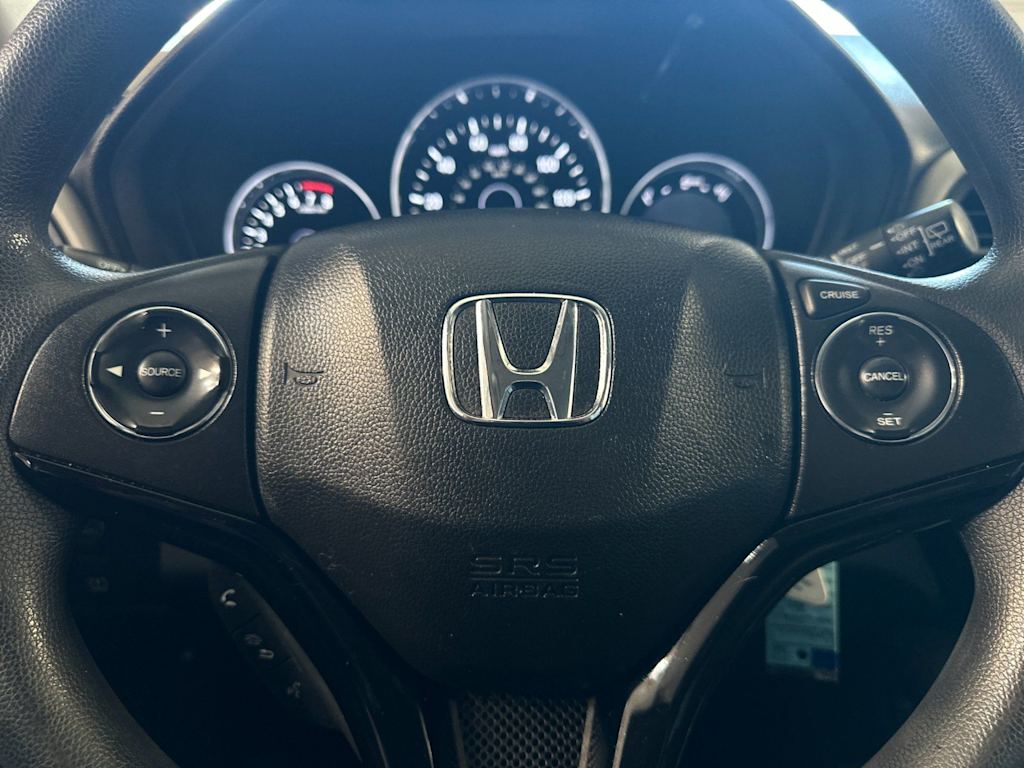 Thumbnail: 2016 Honda HR-V - 27
