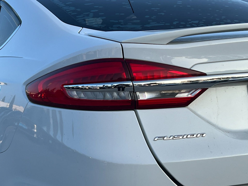 Thumbnail: 2017 Ford Fusion - 7