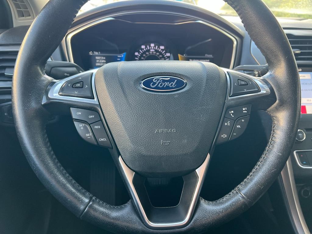 Thumbnail: 2017 Ford Fusion - 27