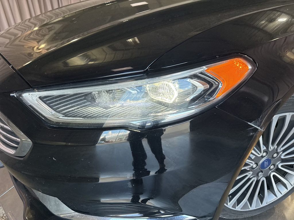 Thumbnail: 2018 Ford Fusion - 15