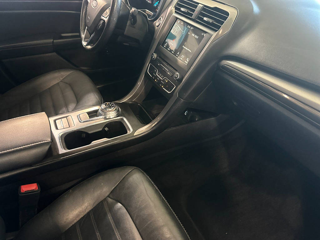 Thumbnail: 2018 Ford Fusion - 13