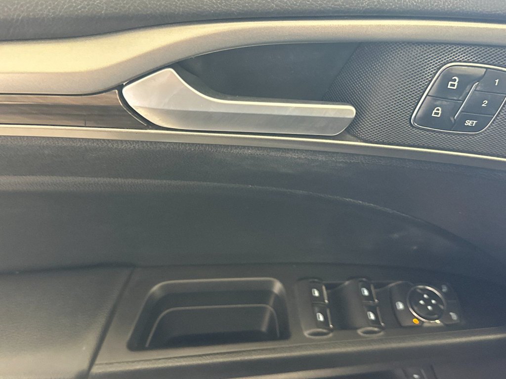 Thumbnail: 2018 Ford Fusion - 22