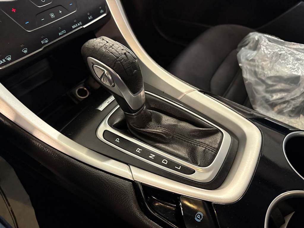 Thumbnail: 2013 Ford Fusion - 11