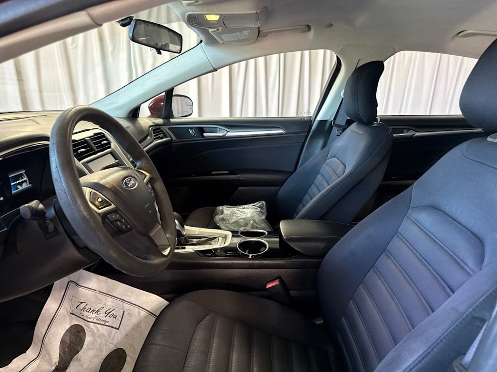 Thumbnail: 2013 Ford Fusion - 8