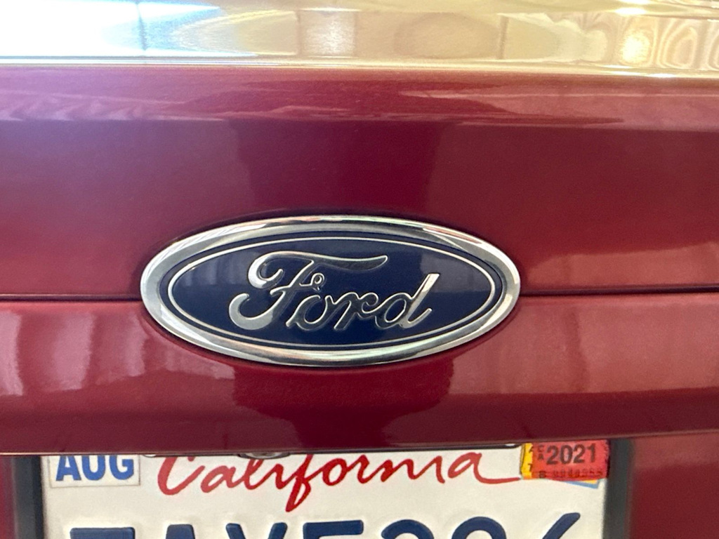 Thumbnail: 2013 Ford Fusion - 20