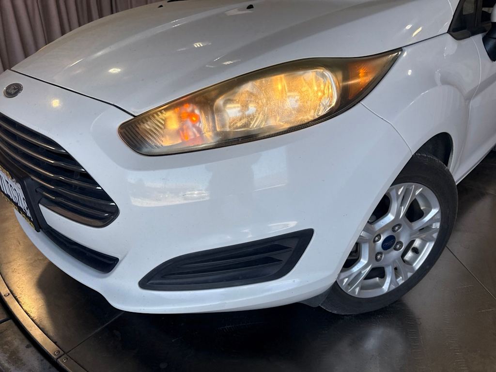 Thumbnail: 2016 Ford Fiesta - 17