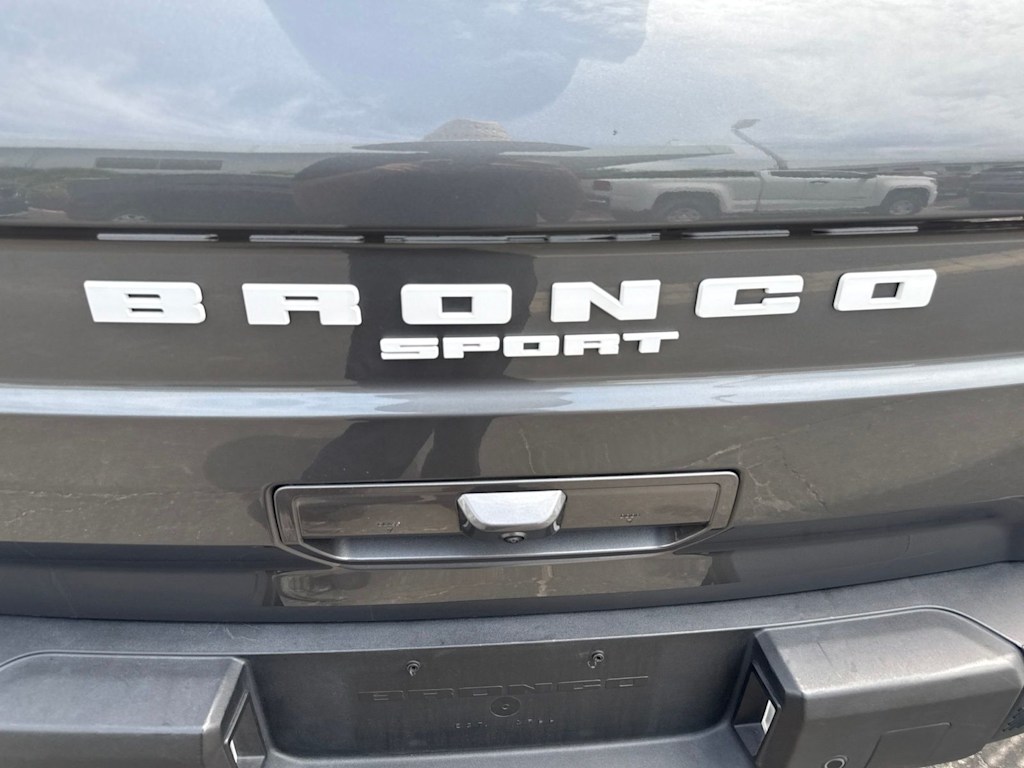 Thumbnail: 2025 Ford Bronco Sport - 18