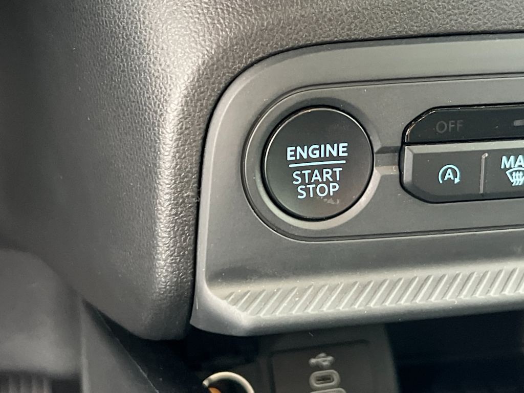 Thumbnail: 2025 Ford Bronco Sport - 27