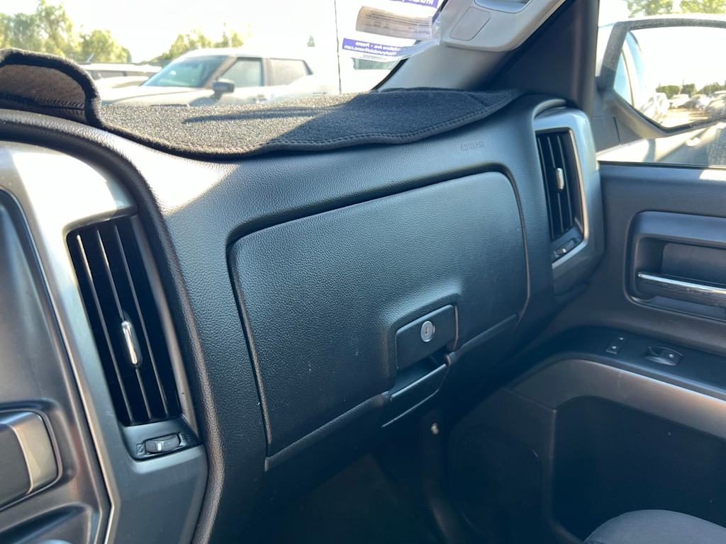 Thumbnail: 2018 Chevrolet Silverado 1500 - 25