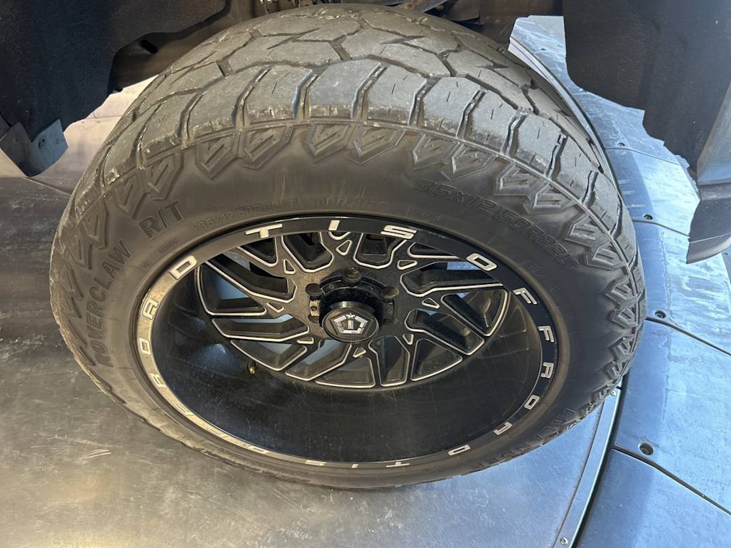 Thumbnail: 2018 Chevrolet Silverado 1500 - 6