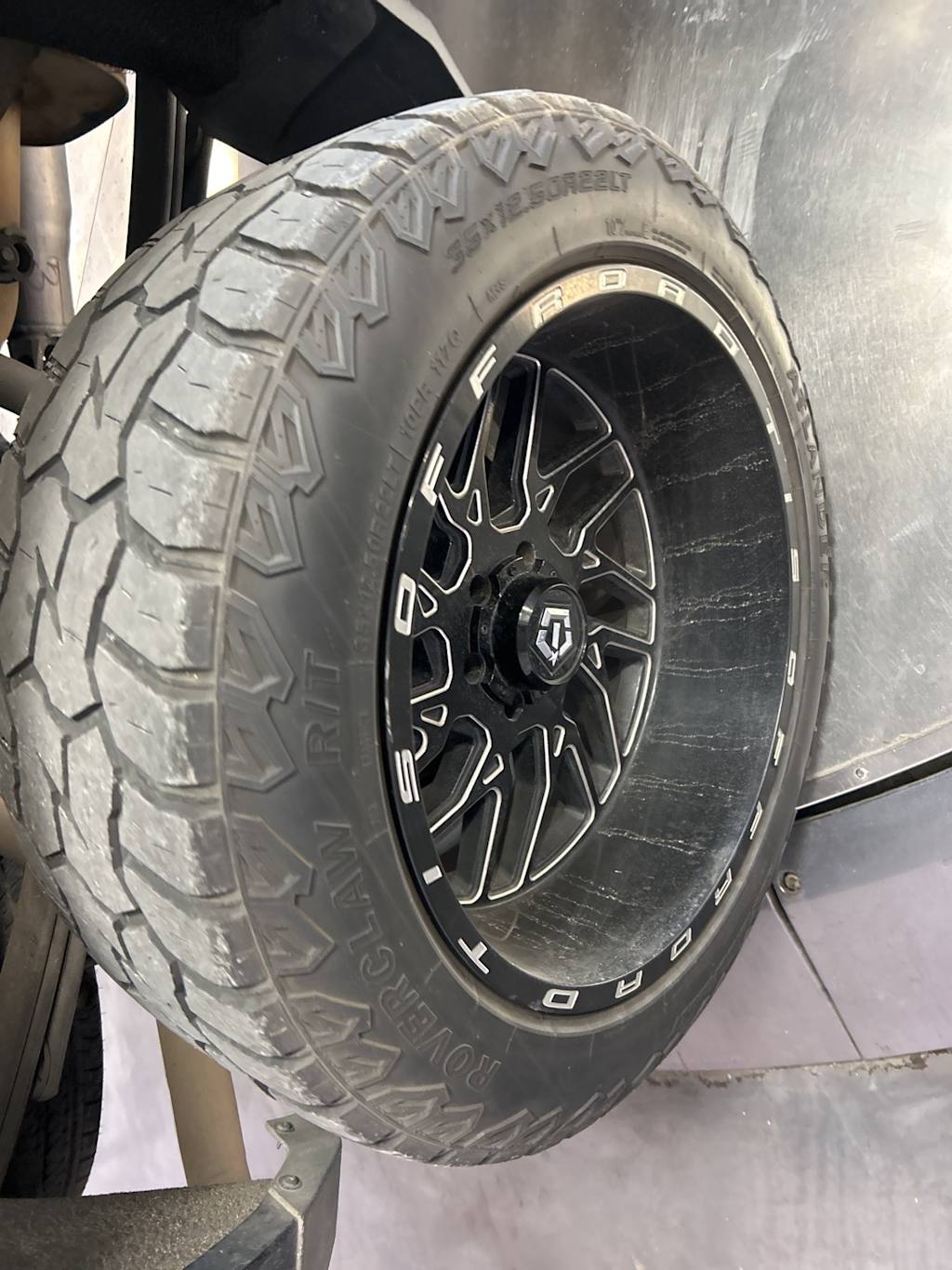 Thumbnail: 2018 Chevrolet Silverado 1500 - 7