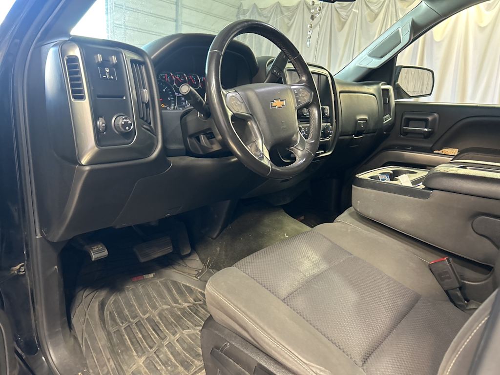 Thumbnail: 2018 Chevrolet Silverado 1500 - 8