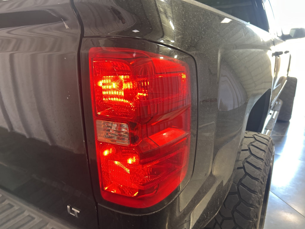 Thumbnail: 2018 Chevrolet Silverado 1500 - 14