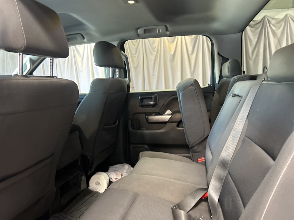 Thumbnail: 2018 Chevrolet Silverado 1500 - 26