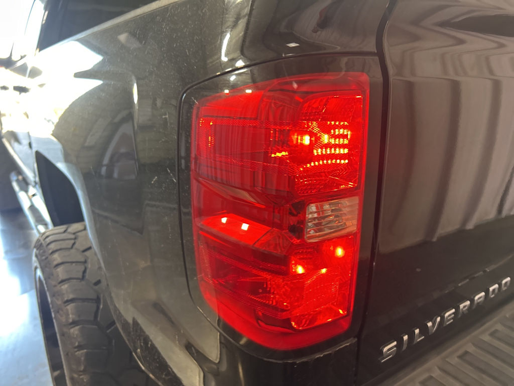 Thumbnail: 2018 Chevrolet Silverado 1500 - 9