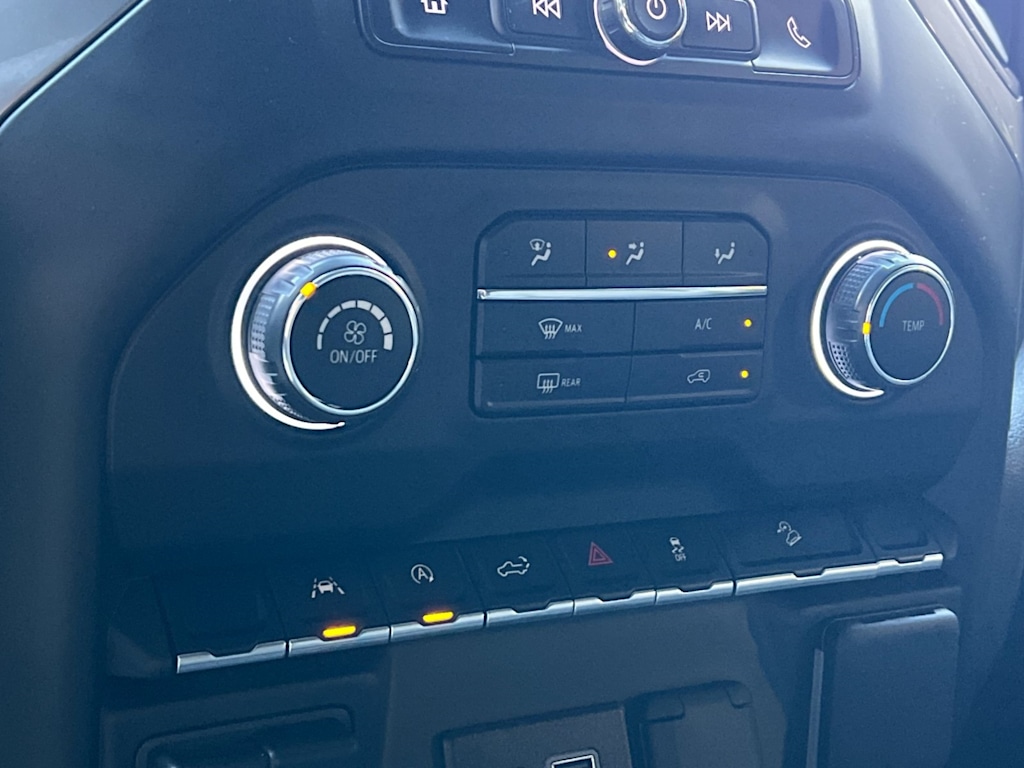 Thumbnail: 2024 Chevrolet Silverado 1500 - 24