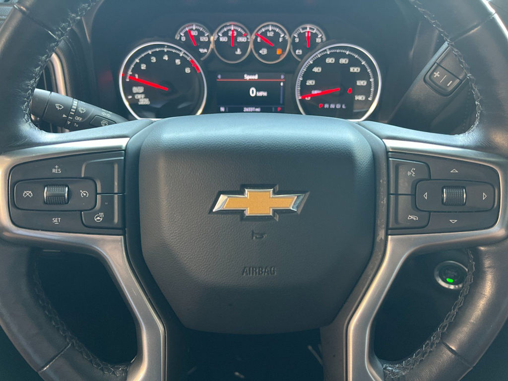 Thumbnail: 2021 Chevrolet Silverado 1500 - 27