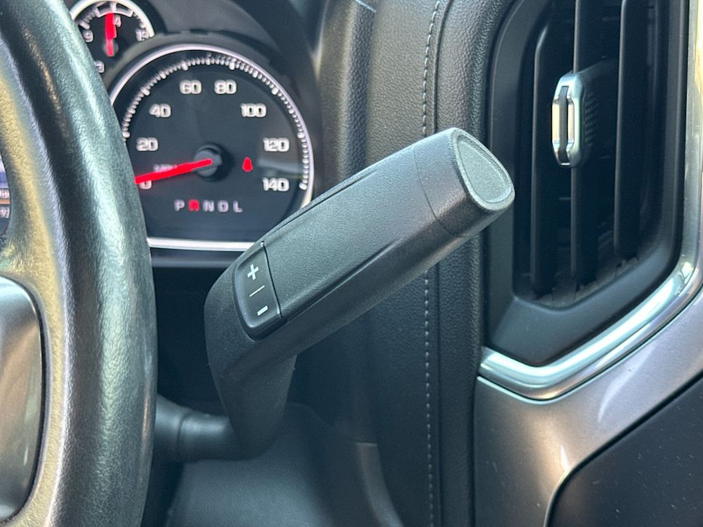 Thumbnail: 2020 Chevrolet Silverado 1500 - 25