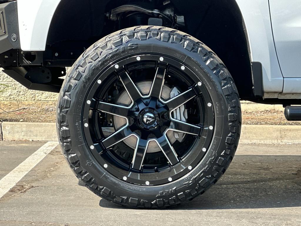 Thumbnail: 2020 Chevrolet Silverado 1500 - 7