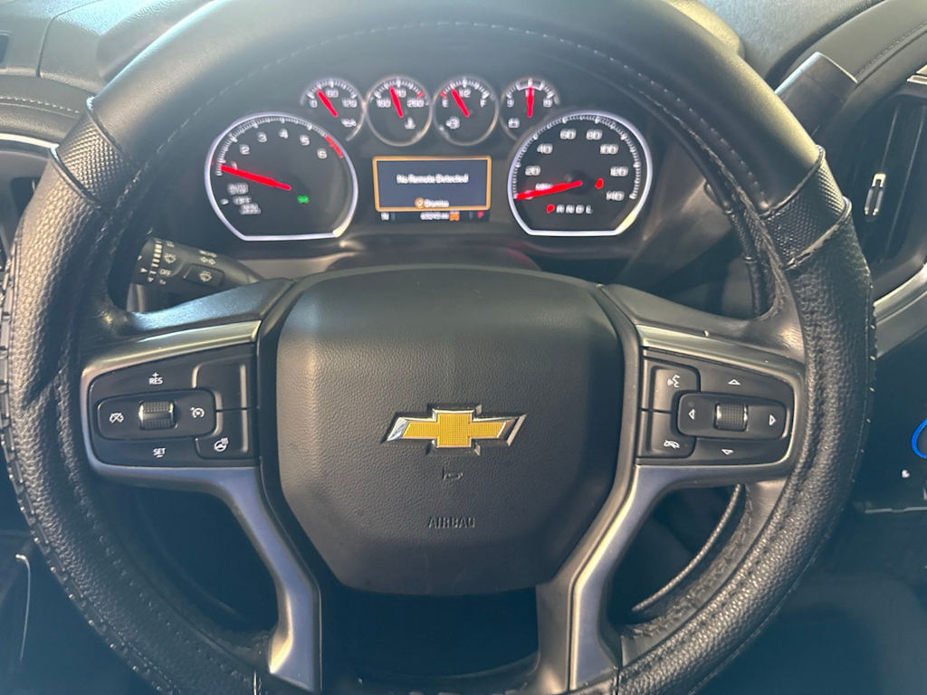Thumbnail: 2021 Chevrolet Silverado 1500 - 23