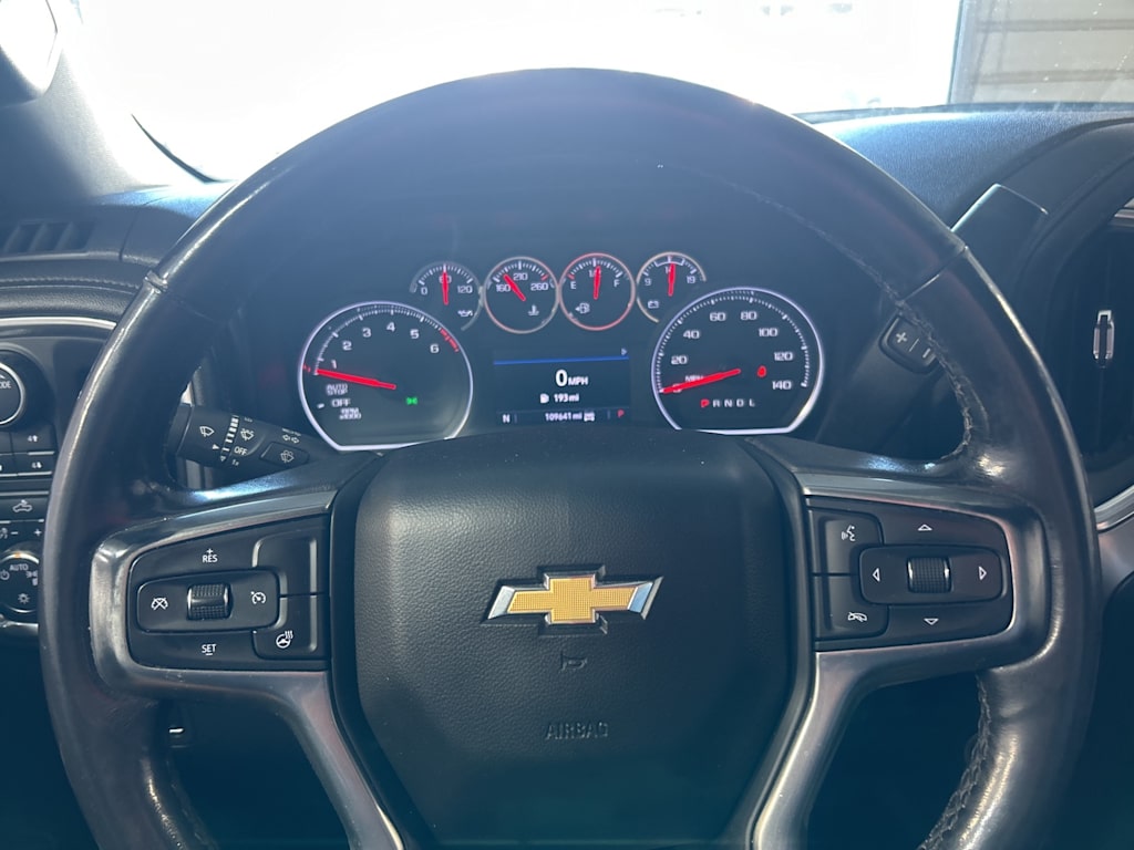 Thumbnail: 2021 Chevrolet Silverado 1500 - 31